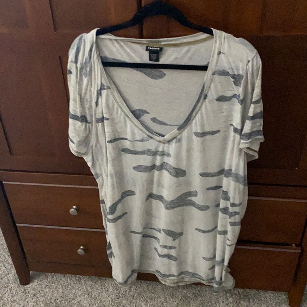 Torrid tee